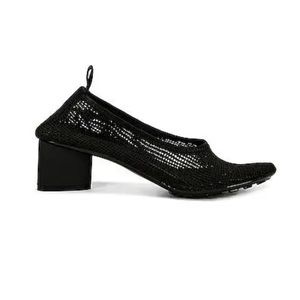 Brand New! Bottega Veneta Stretch Web Flex Sock Pumps in Black